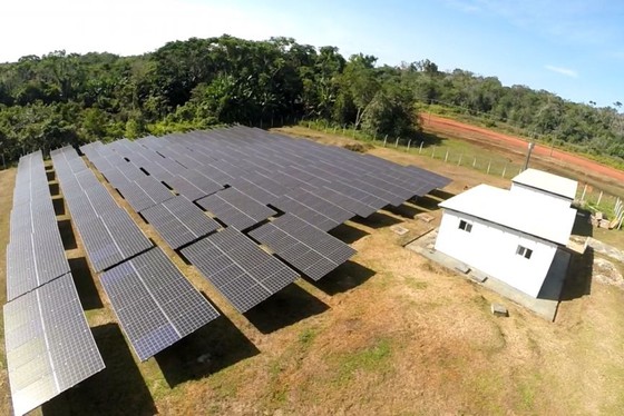 Itaipu recupera na Amazônia sistema de energia solar que reduz
